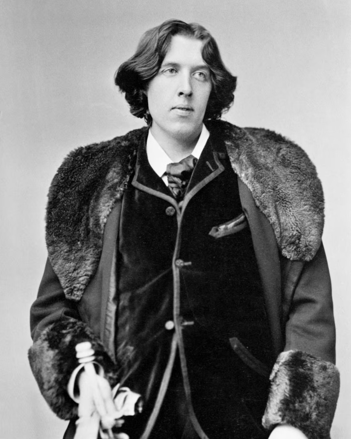 Biblioteca Britânica restabelece passe de leitor de Oscar Wilde após 130 anos