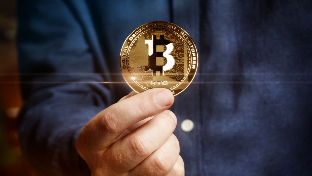 Empiricus promete transformar R$ 1 mil em até R$ 20 mil com investimento em criptomoedas