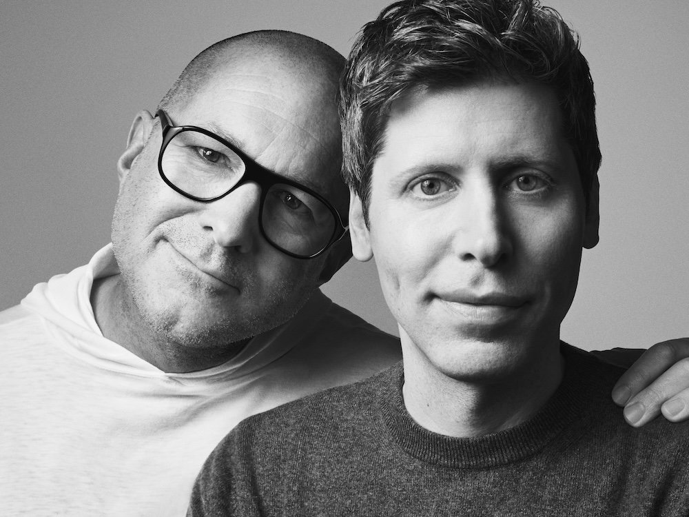 OpenAI adquire startup de Jony Ive por US$ 6,5 bilhões e amplia seus negócios