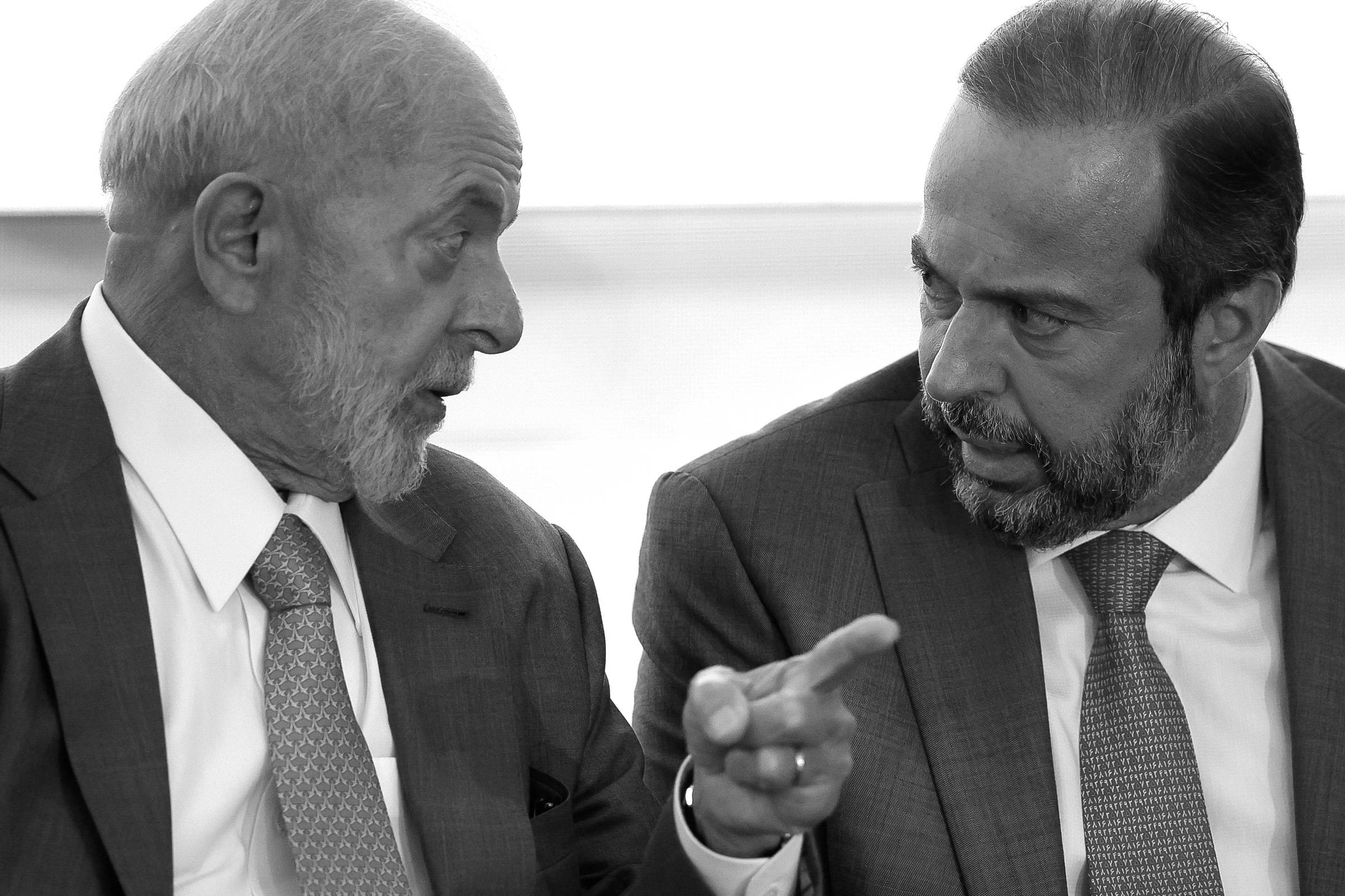 Luiz Inácio Lula da Silva, presidente da República, e Alexandre Silveira, ministro de Minas e Energia (Foto: Pedro Ladeira - 9.abr.24/Folhapress)