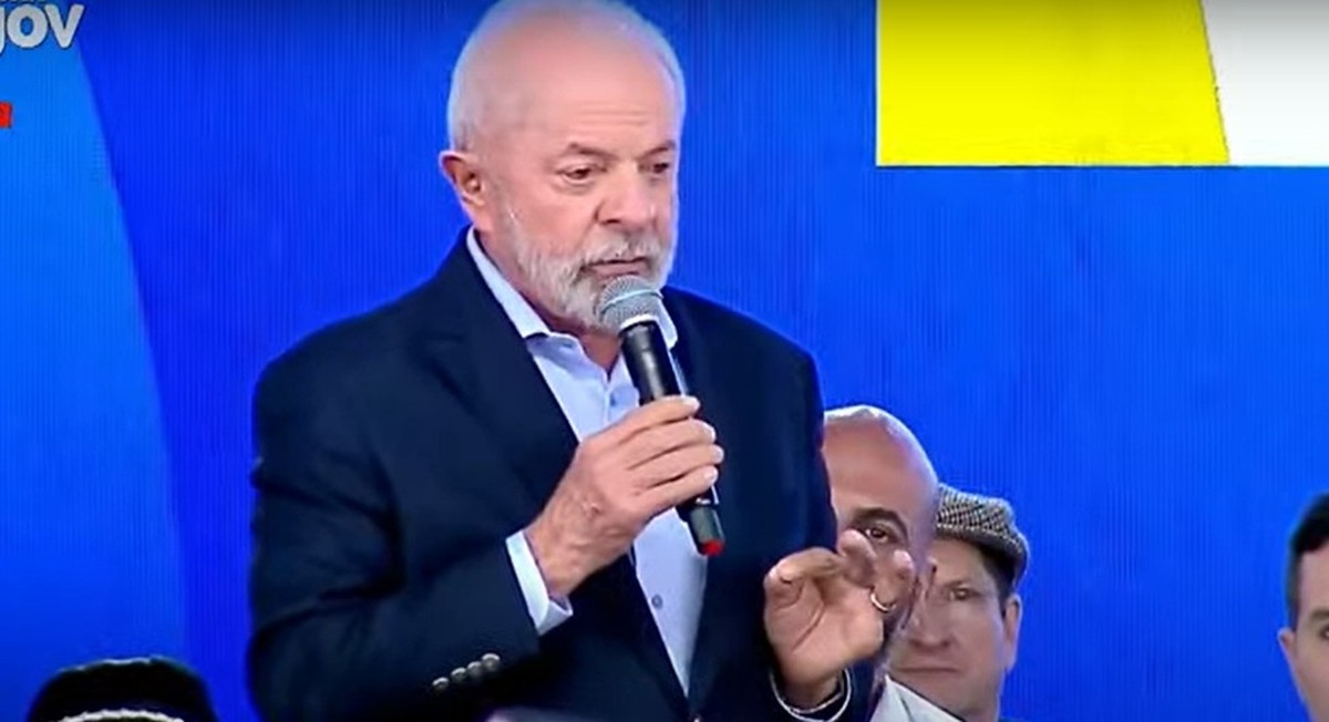 Lula critica Eduardo Bolsonaro e pede ação da Câmara contra o deputado