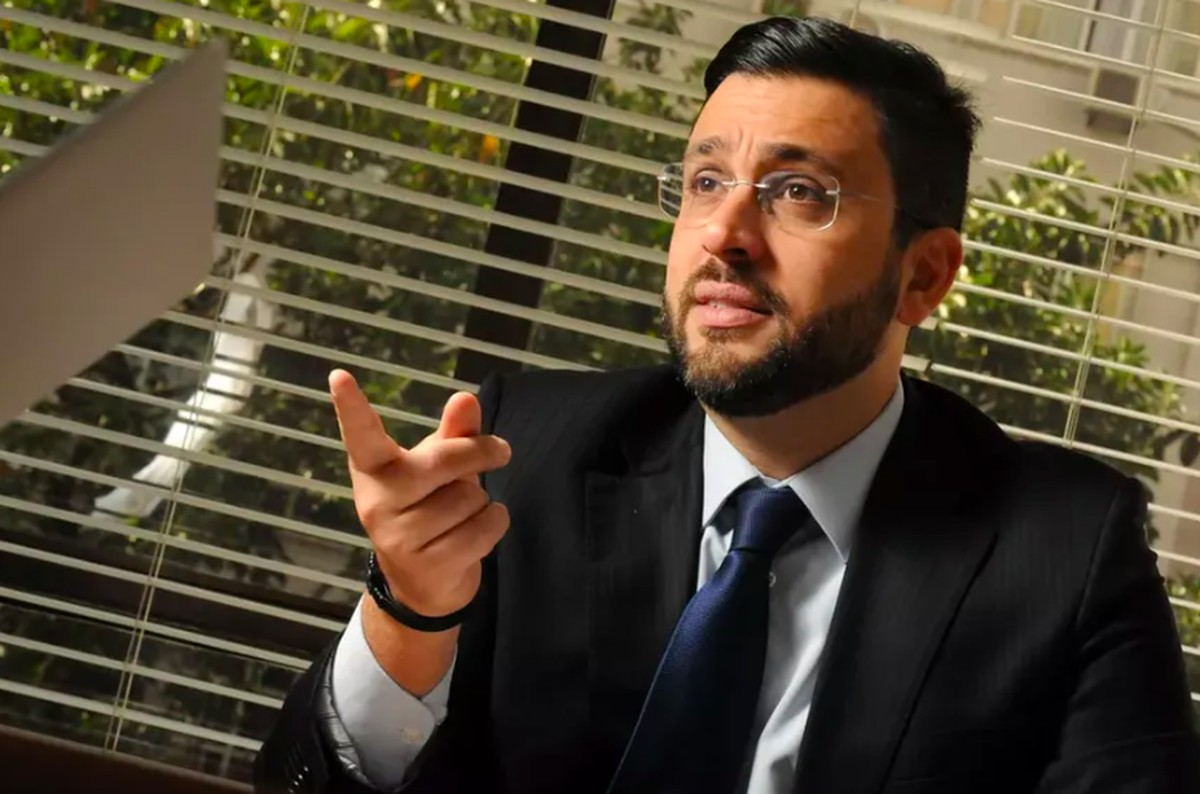 Irmão de ex-presidente da CVM some de registro sobre reunião com BTG