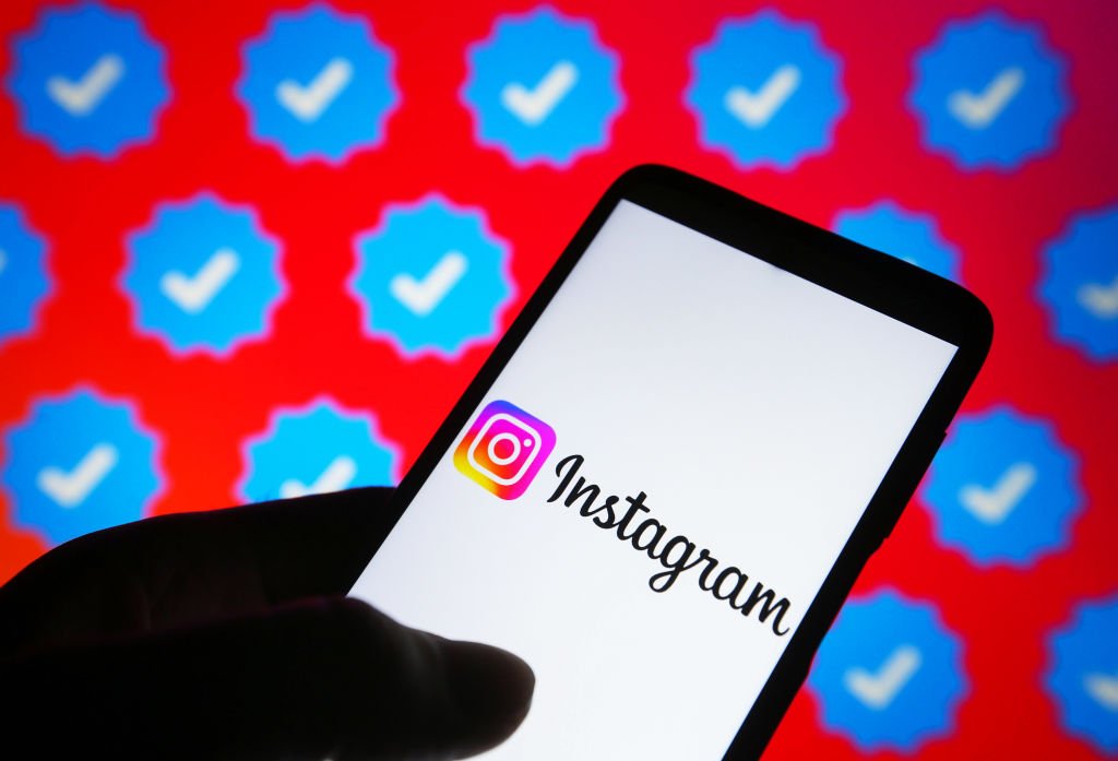 Instagram testa anúncios obrigatórios que não podem ser pulados para usuários