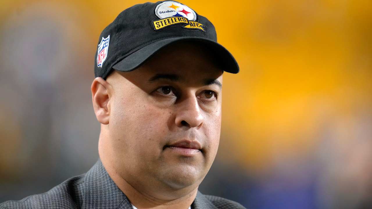 Steelers renovam contrato do gerente geral Omar Khan por mais três anos