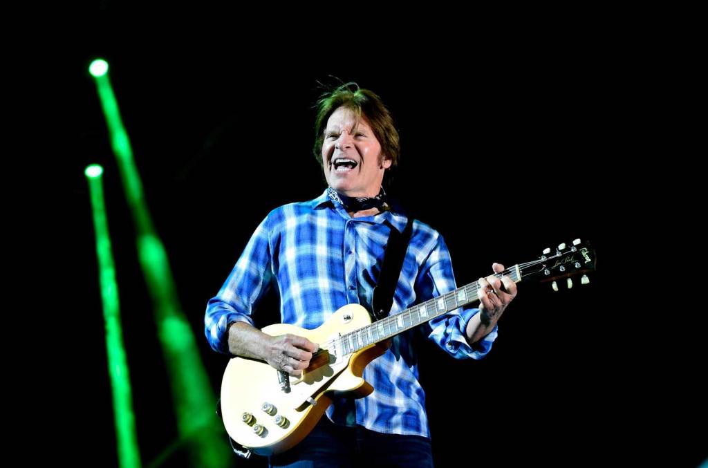 John Fogerty lança álbum 'Legacy' e regrava clássicos do Creedence Clearwater Revival