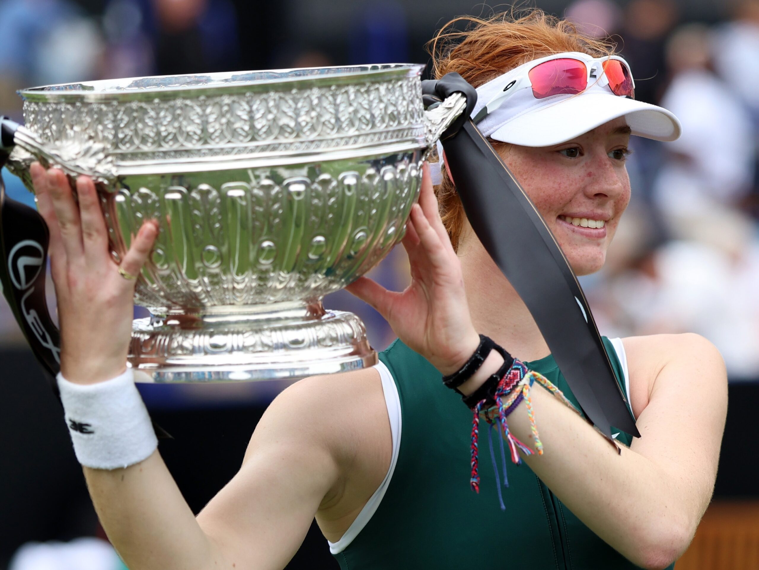 Joint salva quatro match points e conquista título em Eastbourne