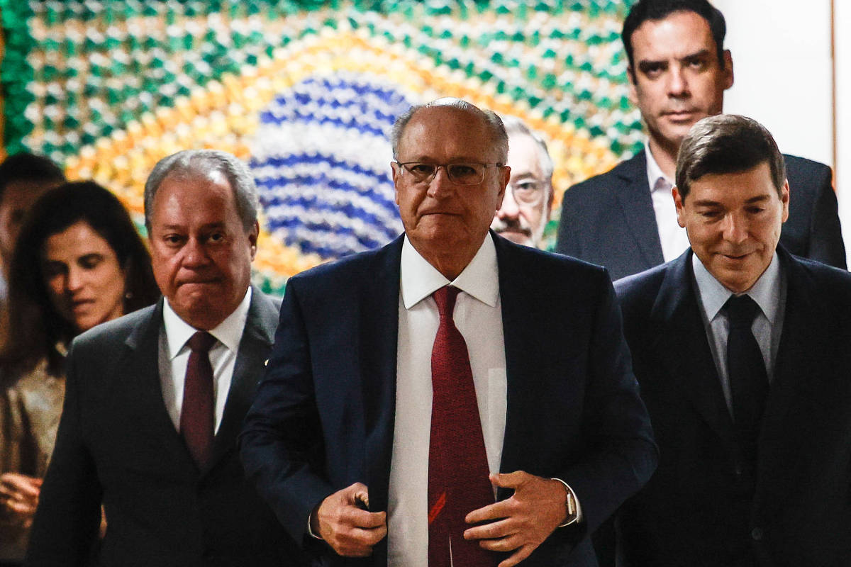 Governo busca conscientizar consumidores dos EUA sobre tarifas comerciais