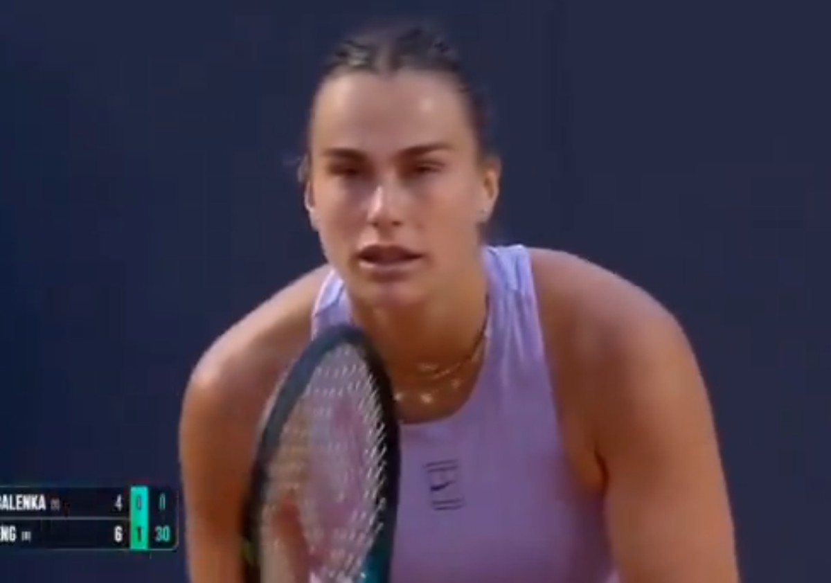 Sabalenka discute com torcedor durante torneio em Roma (Foto: Reprodução/X)