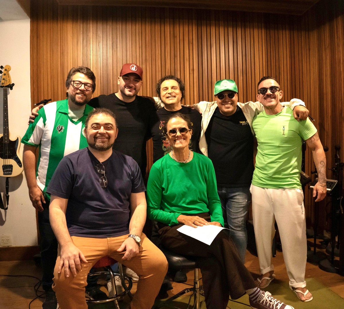 Mocidade homenageia Rita Lee com samba de Frejat e Zélia Duncan no Carnaval 2026