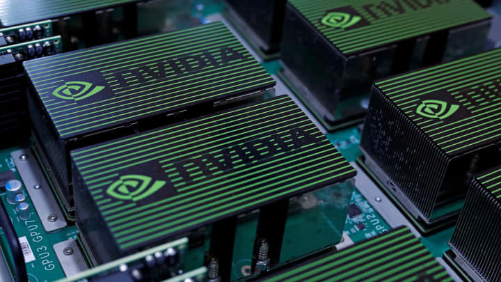 Analistas destacam chamadas de ações da Nvidia, Apple, Tesla, Netflix e mais