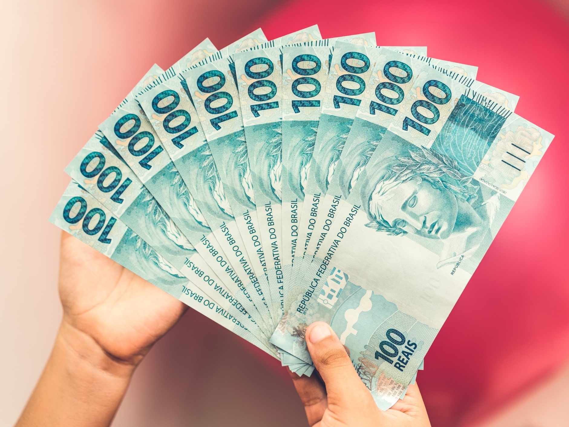 Lotofácil sorteia dezenas e prêmio chega a R$ 1,8 milhão