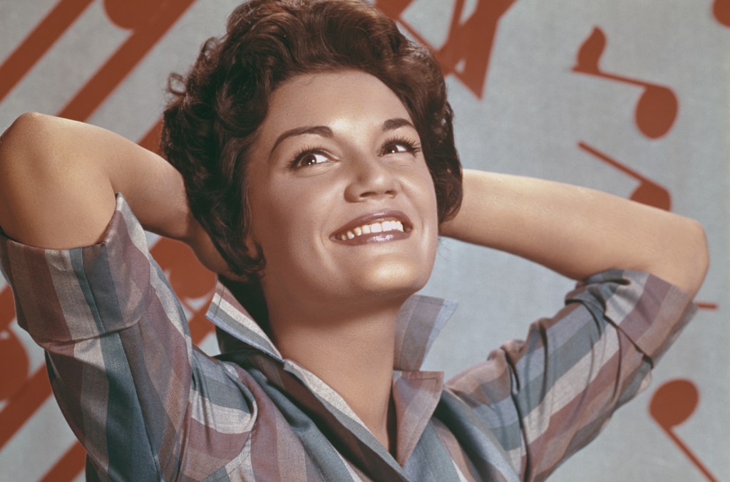 Aqui estão os maiores sucessos de Connie Francis na Billboard. (Foto: Reprodução)