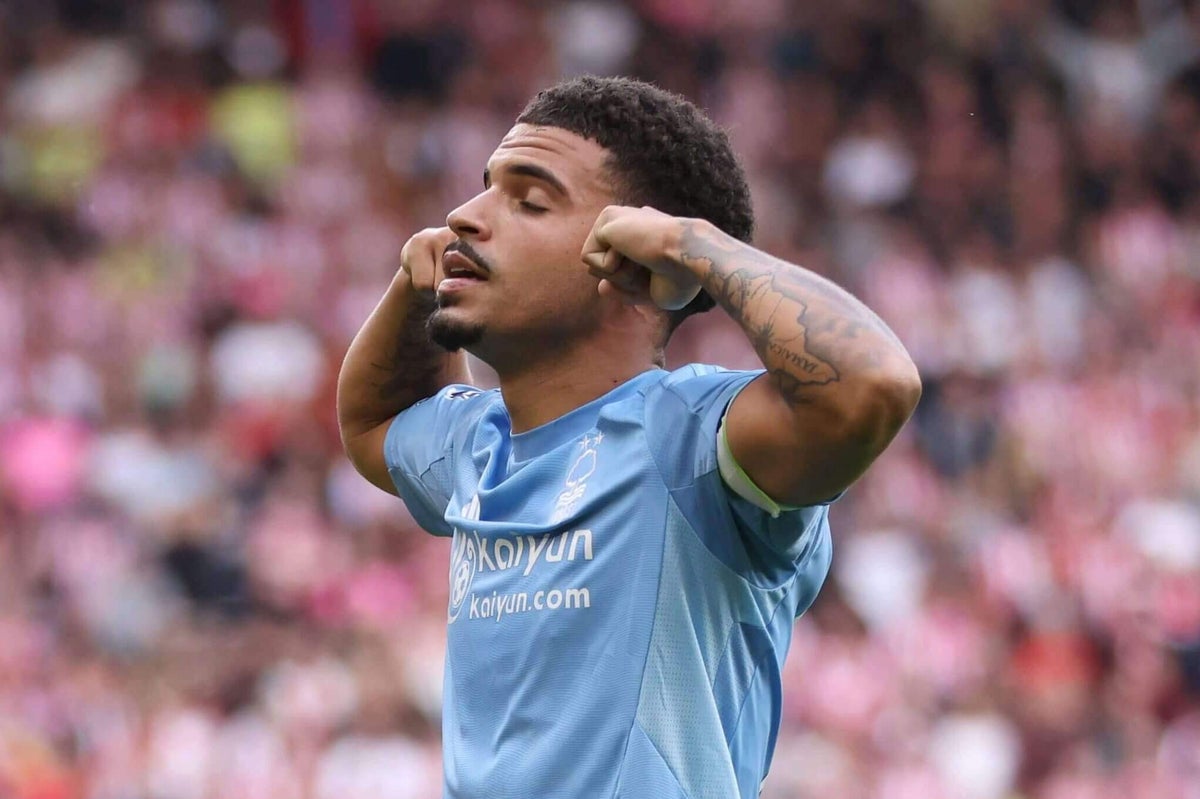 Morgan Gibbs-White decide ficar e traz alegria para a torcida do Nottingham Forest