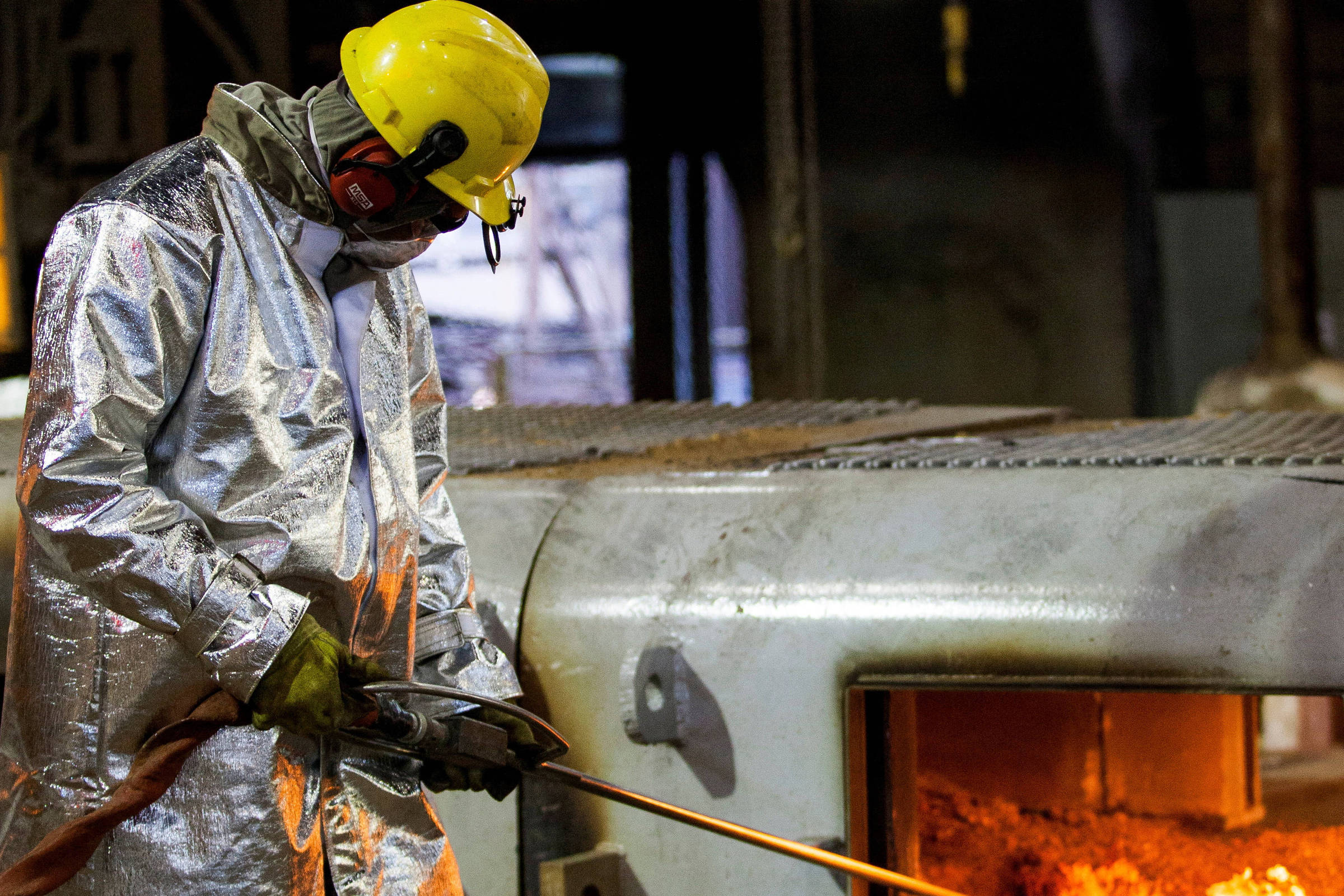 CSN reduz participação na Usiminas para 7,92% após venda de 62 milhões de ações
