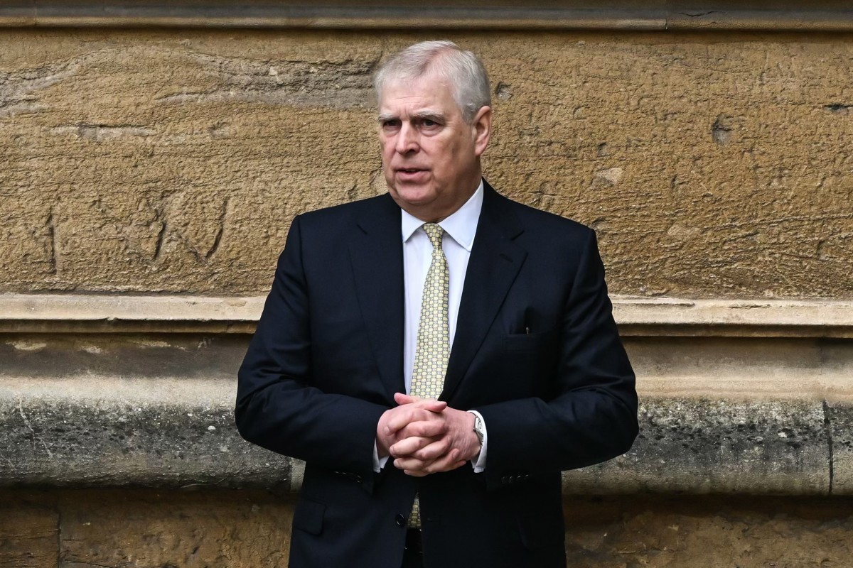 Príncipe Andrew é afastado da monarquia durante reinado de William, afirma site