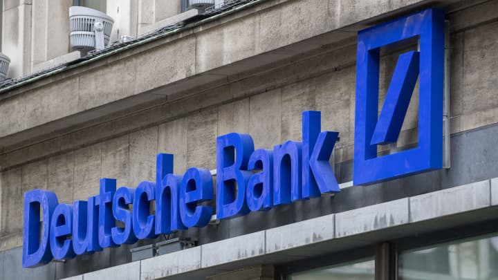 Deutsche Bank registra lucro acima do esperado mesmo com força do euro