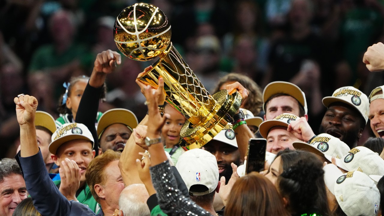 Equipes da NBA se destacam e garantem vagas nas finais de conferência