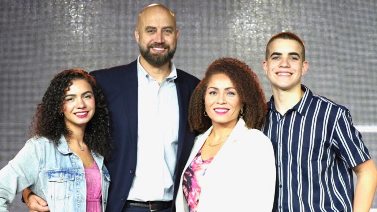 Pastor relata cura milagrosa após sonho com cirurgia divina em seu corpo