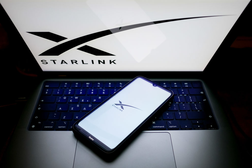 Starlink oferece internet gratuita para celulares em áreas remotas