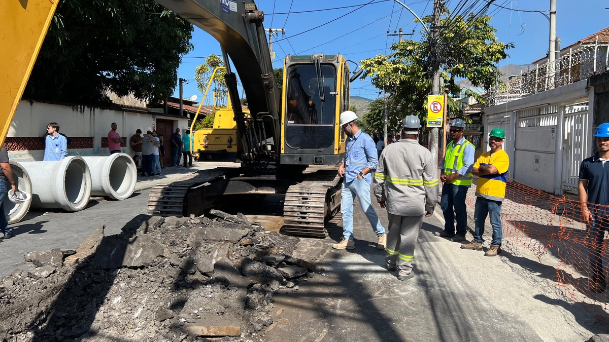 Prefeitura de Realengo inicia obras para combater enchentes na região