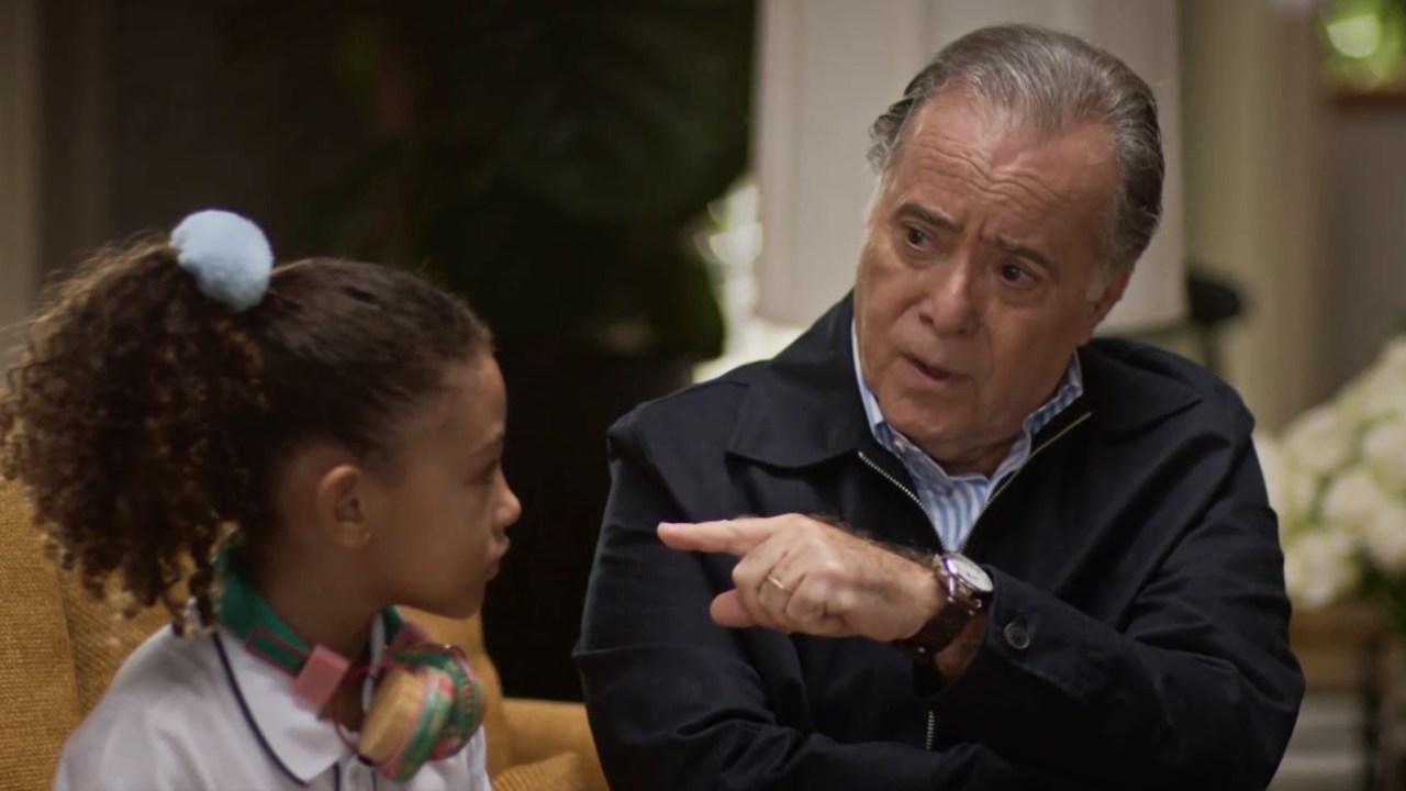 Sofia de ‘Dona de Mim’ revela identidade do seu verdadeiro pai biológico