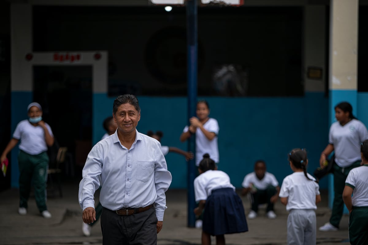 Aumentam os casos de sequestro e extorsão contra professores no Equador