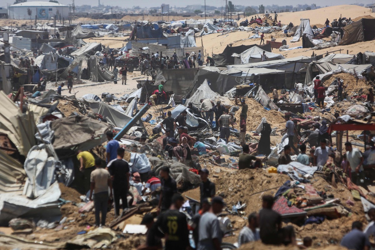 Especialistas afirmam que 'cidade humanitária' em Gaza é crime de guerra e ONU registra 800 mortos
