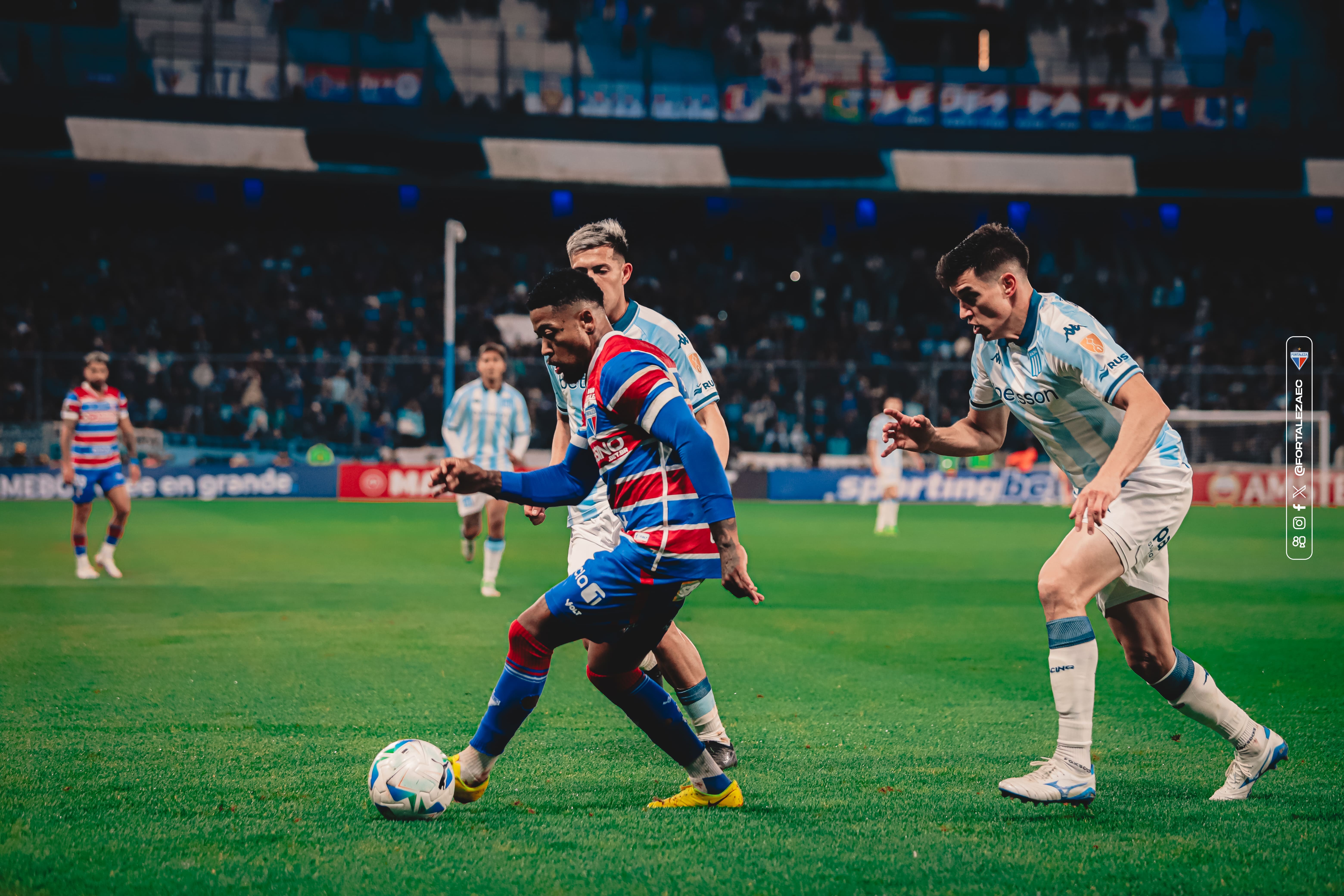 Fortaleza avança às oitavas da Libertadores mesmo sem chutar ao gol do Racing