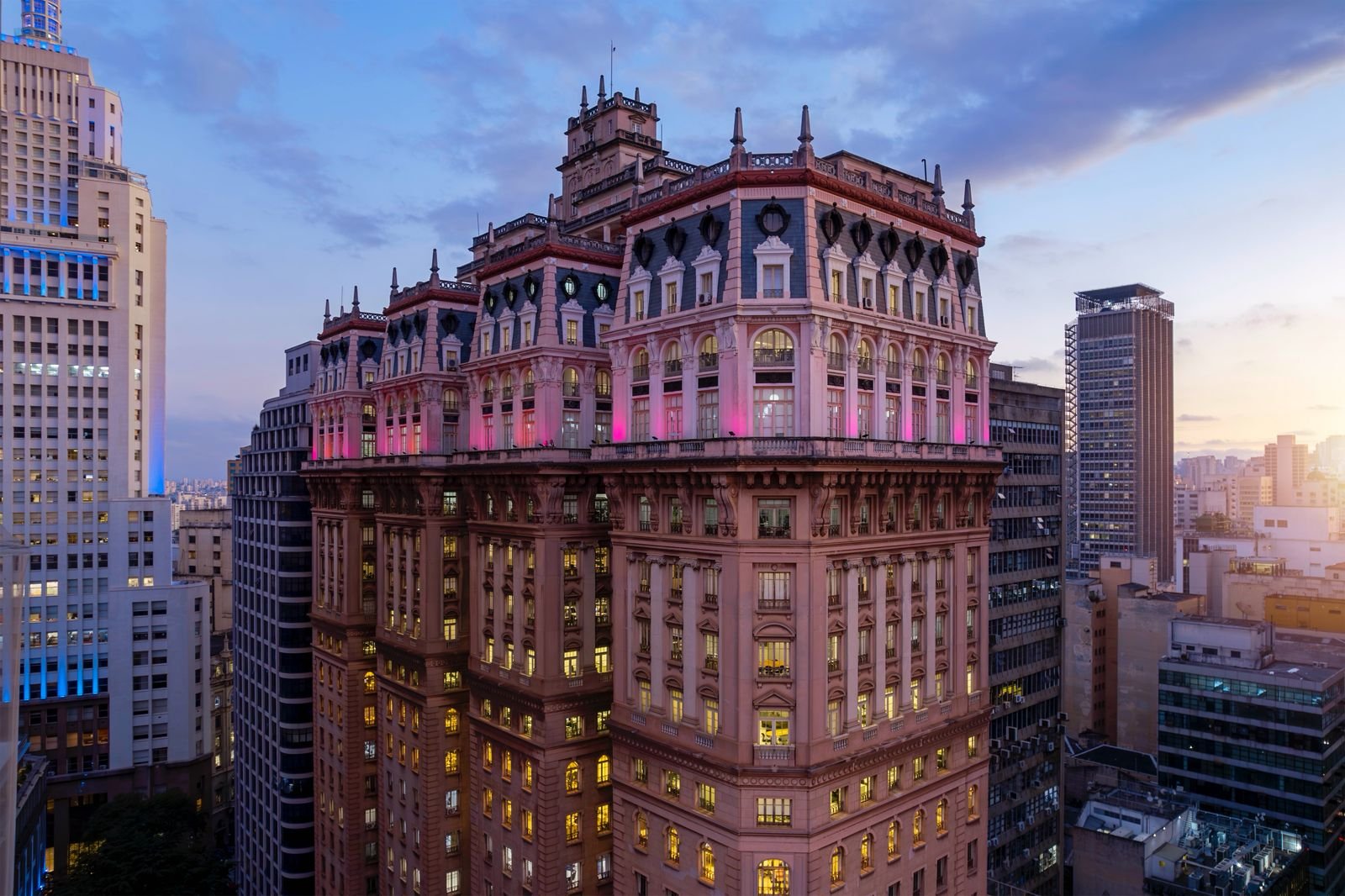 Grupo Tokyo revitaliza Martinelli e reintroduz tour histórico em São Paulo
