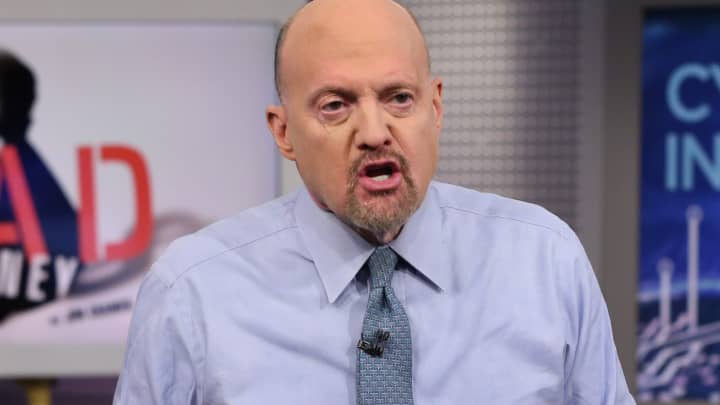 Mercado financeiro pausa após alta de ações, analisa Jim Cramer sobre os resultados