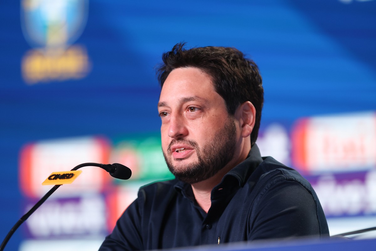 Arthur Elias convoca seleção brasileira (Foto: Lívia Villas Boas / CBF)