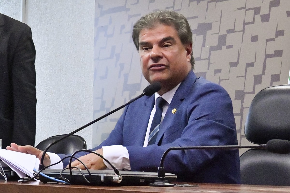 Senadores brasileiros se encontram com empresários americanos para discutir tarifas de Trump