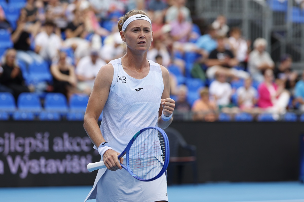 Tchecas avançam para as semifinais do WTA de Praga com grande desempenho
