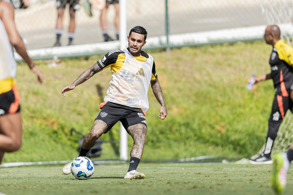 Dudu é regularizado e pode estrear pelo Atlético-MG contra o Internacional