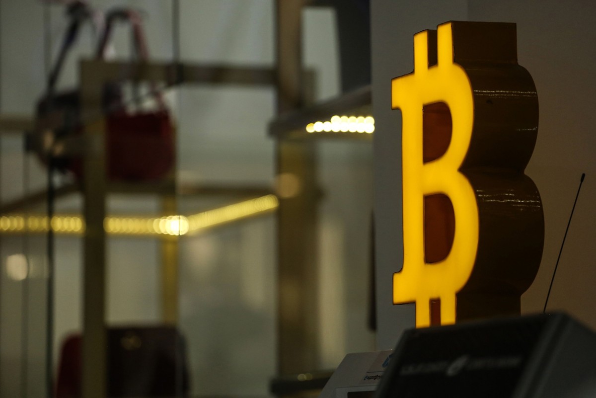 Bitcoin atinge nova marca histórica e supera os US$ 111 mil