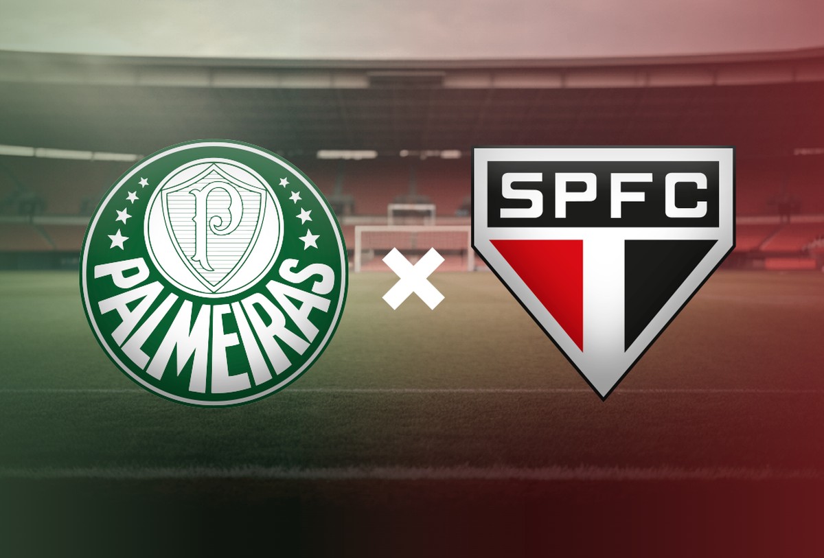 Estêvão e Vitor Roque comemoram gol do Palmeiras sobre o Vasco em duelo do Brasileirão (Foto: Mateus Bonomi/AGIF)