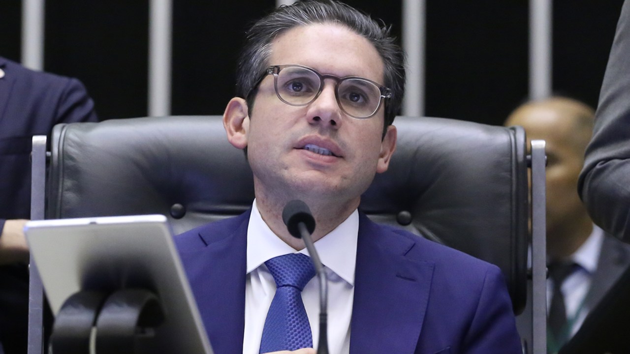 Motta aceita diálogo com oposição sem a presença de governistas