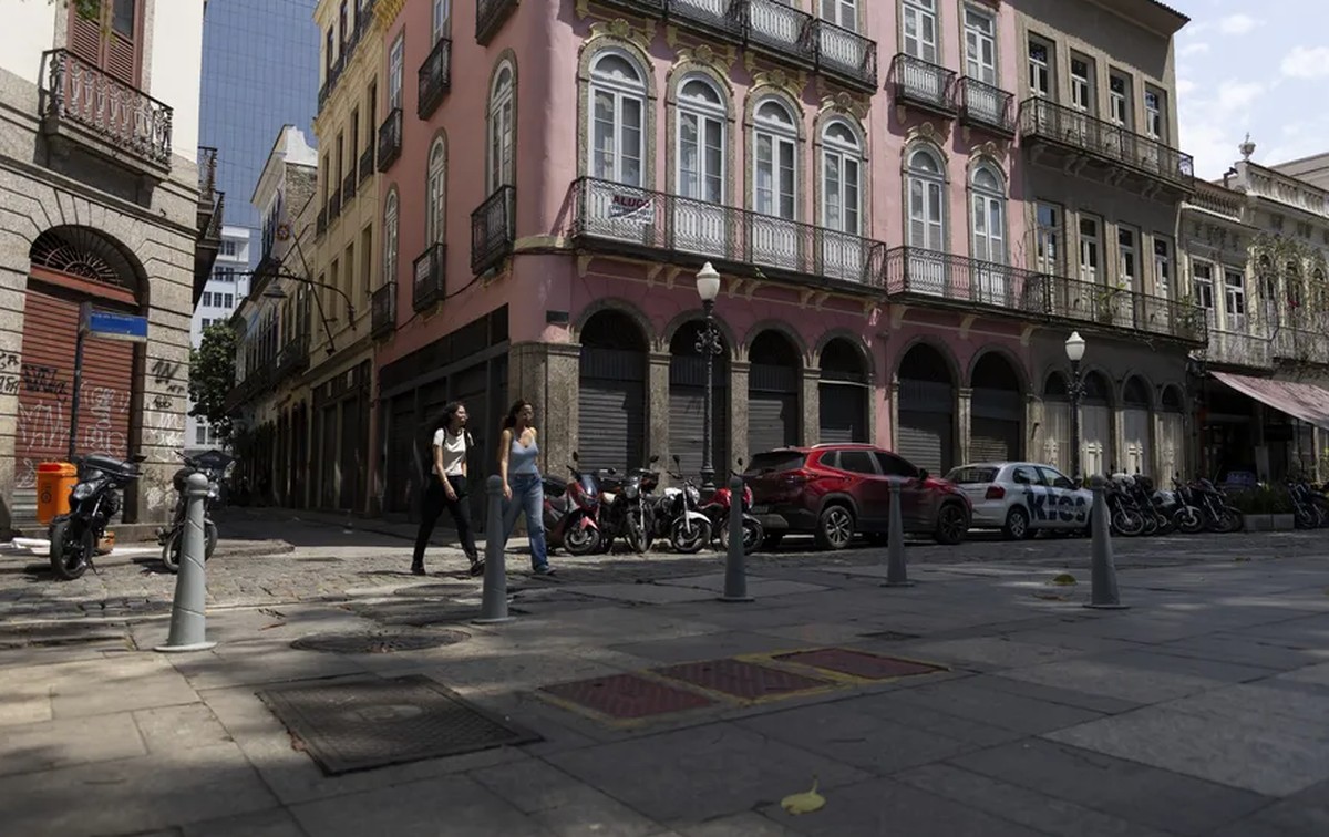 Prefeitura do Rio regulariza pagamentos do projeto Reviver Cultural Centro