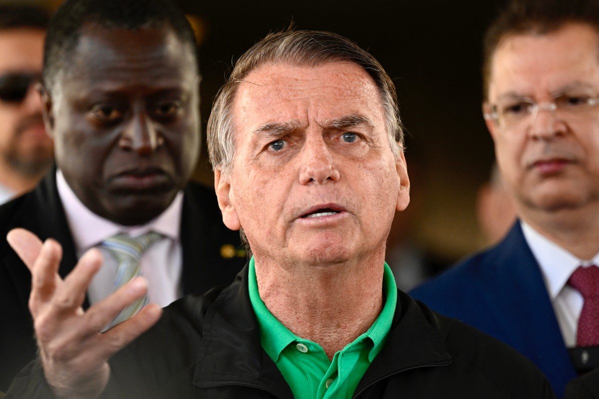 Moraes decreta prisão domiciliar de Jair Bolsonaro por descumprimento de medidas