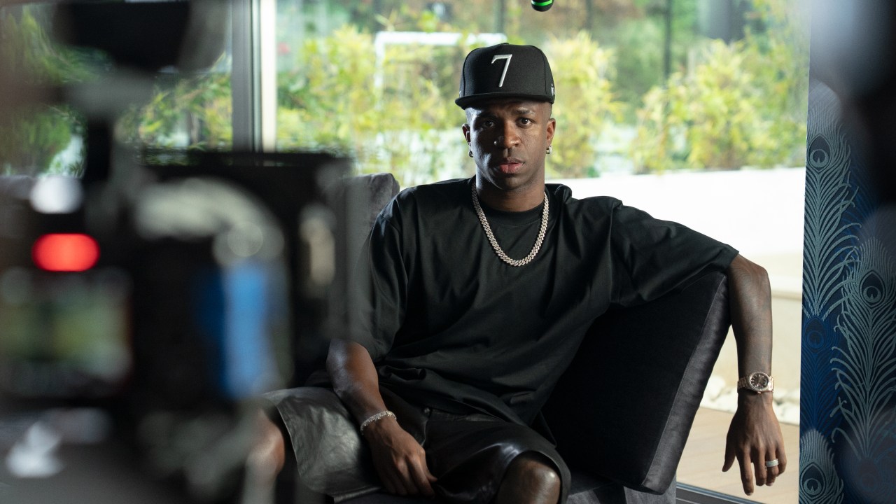 Cena do documentário sobre a carreira de Vinicius Junior (Foto: Netflix/Divulgação)