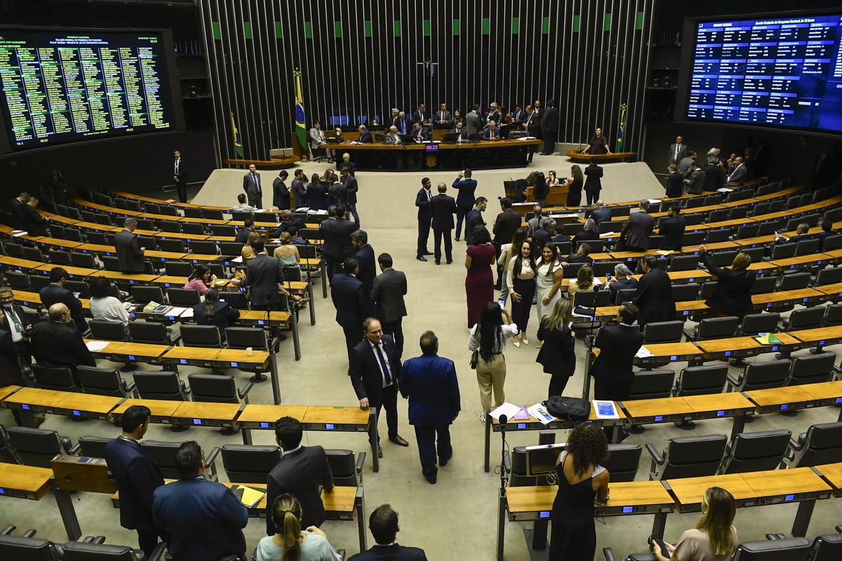 Senado registra recorde de R$ 37,4 milhões em reembolso de despesas médicas em 2024