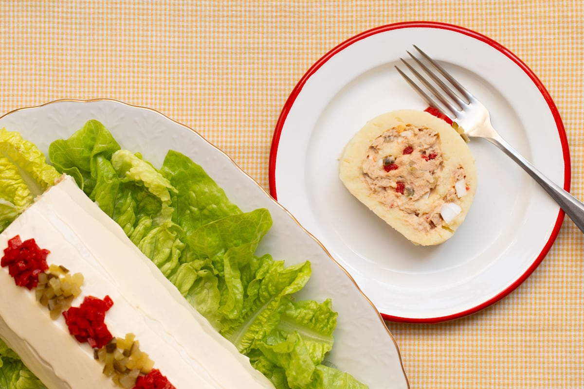 Rolo de batata e atum: uma receita clássica ideal para o calor do verão