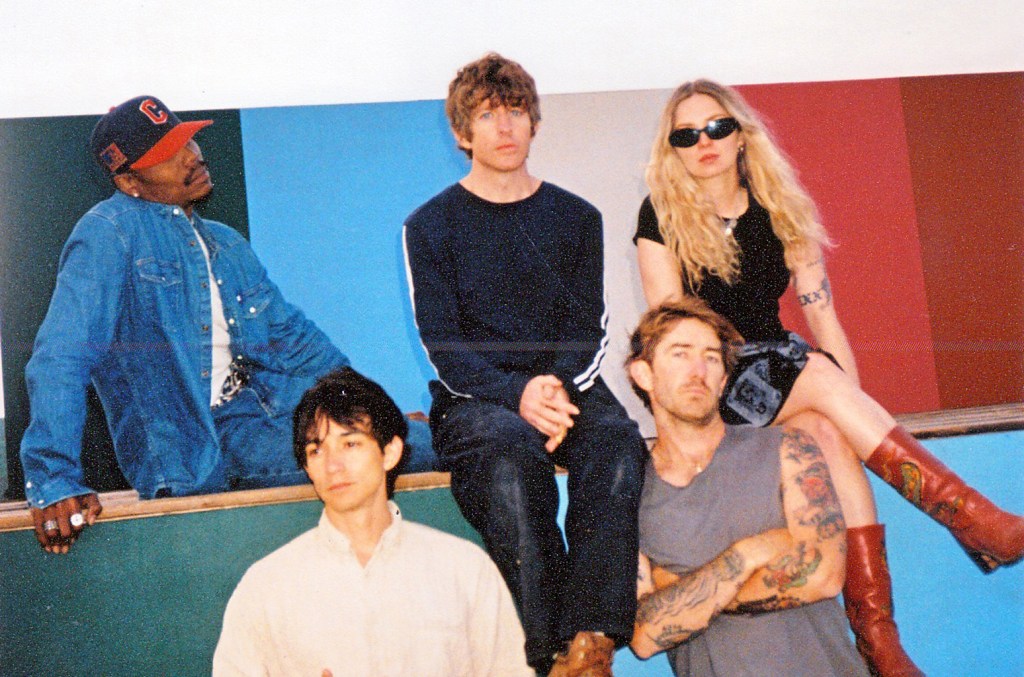 Turnstile lançou duas novas músicas -- "Seein' Stars" e "Birds" -- com vocais de Hayley Williams e Dev Hynes, além de um videoclipe. (Foto: Reprodução)