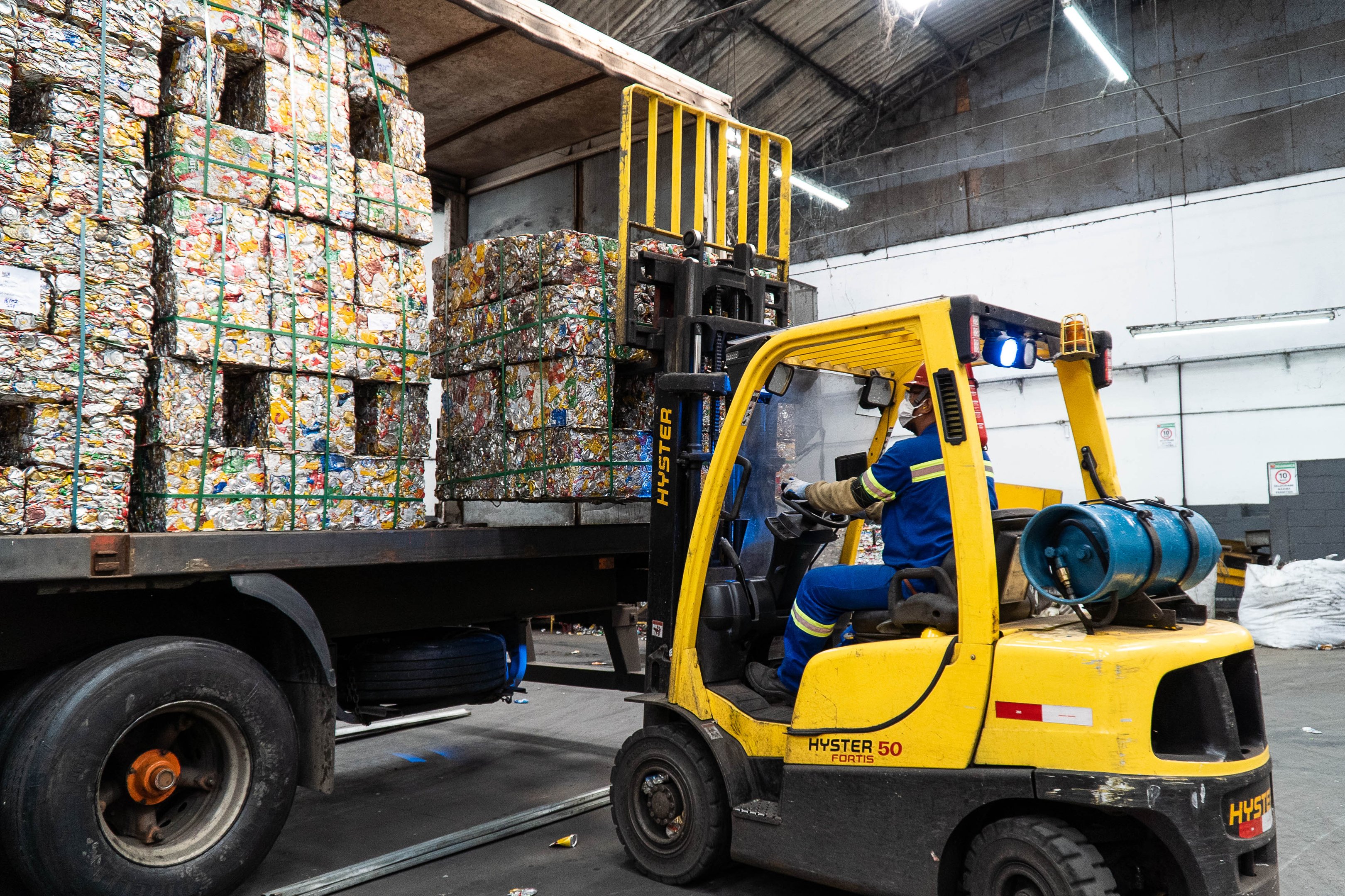 Novelis planeja 85% de conteúdo reciclado até 2030 em meio à escassez de sucata
