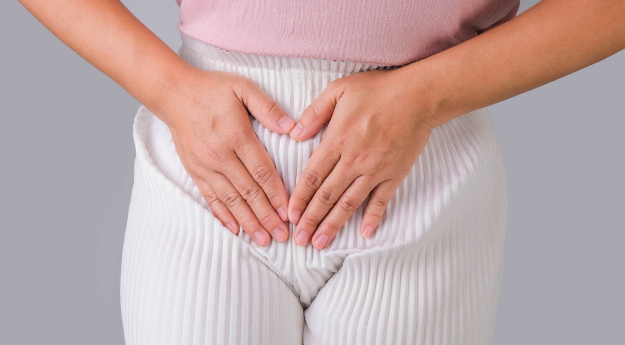 As questões relatadas podem ter causas diversas, como infecções, alterações hormonais, dermatológicas ou musculares. (Foto: TEERASAK AINKEAW/500px/GettyImages)