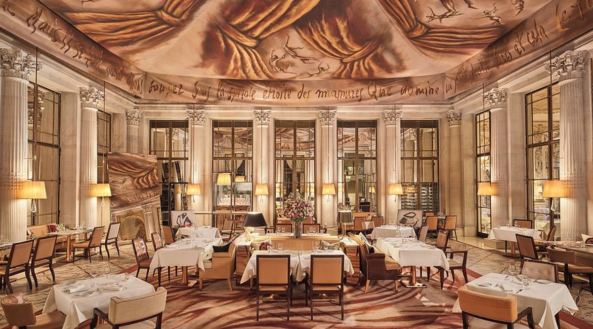 Le Meurice revela novidades imperdíveis para o verão 2025 em Paris