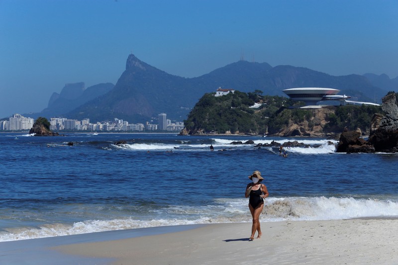 Frente fria se afasta e temperaturas sobem na previsão do tempo para segunda-feira