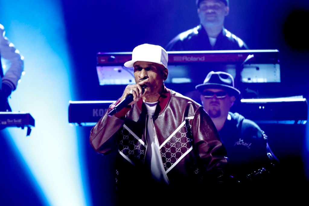 A programação do SummerStage de Nova York em 2025 inclui apresentações de Soccer Mommy, The Roots, Rakim, James Blunt, Femi Kuti e muitos outros. (Foto: Reprodução)