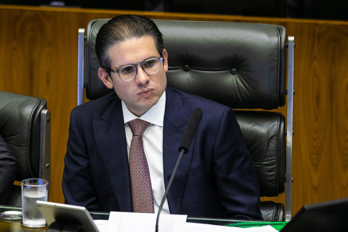 Hugo Motta pode iniciar ações que agravam a devastação ambiental no país
