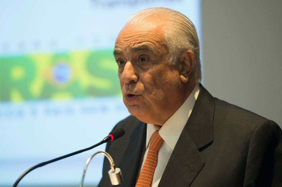 PL expulsa deputado por apoiar Moraes e criticar Trump em polêmica decisão